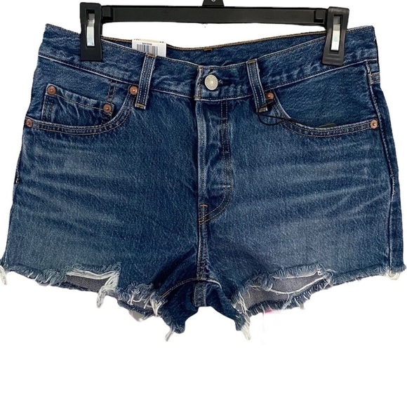 Levi’s 501 Raw Hem Denim Shorts - Picture 2 of 6